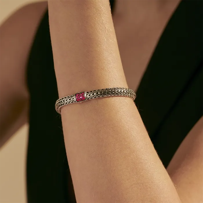 John Hardy Classic Chain Sterling Silver Small Reversible 65mm Bracelet with Black Sapphire Ruby John Hardy Bracelets John Hardy Classic Chain Sterling Silver Small Reversible 65mm Bracelet with Black Sapphire Ruby John Hardy Bracelets