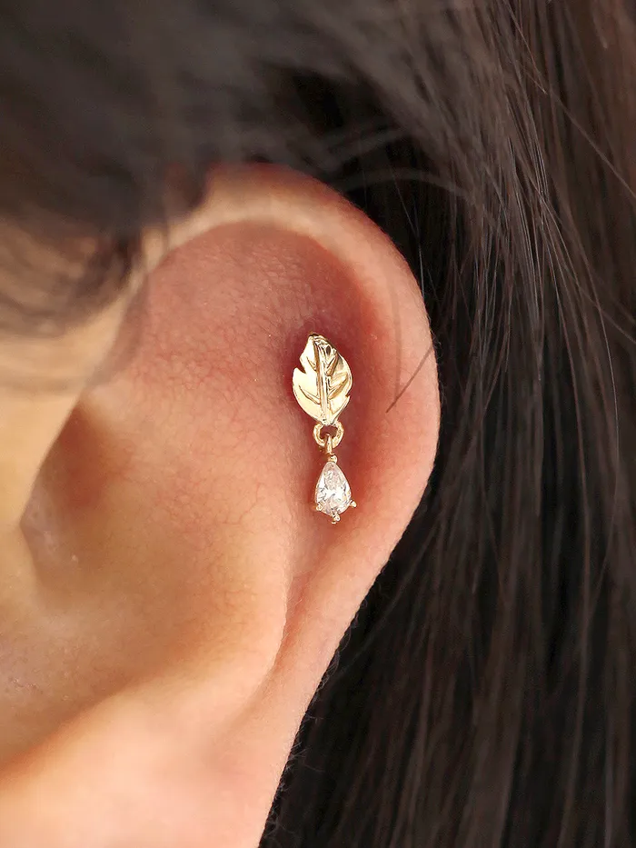 MinimalBijoux Earrings 14K gold Teardrop Leaf cartilage earring 20g
