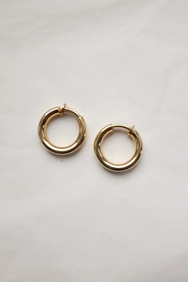 PreStyled Sets collectionno2 VINTAGE BOLD GOLD PLATED HOOPS
